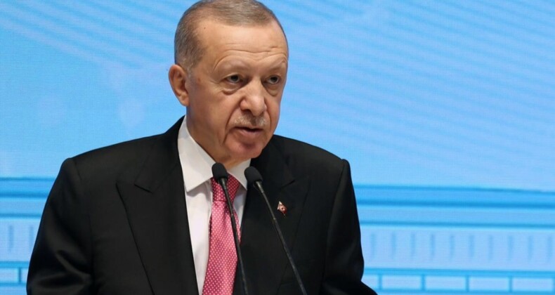 Cumhurbaşkanı Erdoğan: TEKNOFEST gençliğinin yetişmesi için tüm imkanları seferber ettik