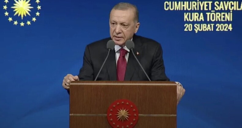 Cumhurbaşkanı Erdoğan: Ülkemizin yeni bir anayasaya ihtiyacı olduğu ortadadır