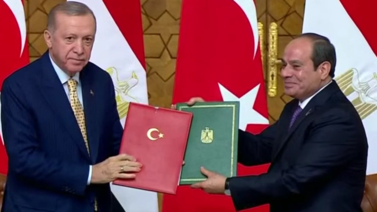 Cumhurbaşkanı Erdoğan ve Sisi, Kahire’de ortak mutabakat metnine imza attı