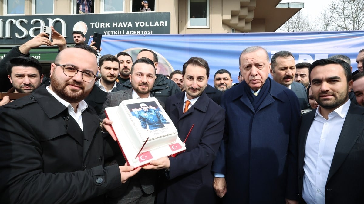Cumhurbaşkanı Erdoğan’a vatandaşlardan doğum günü sürprizi