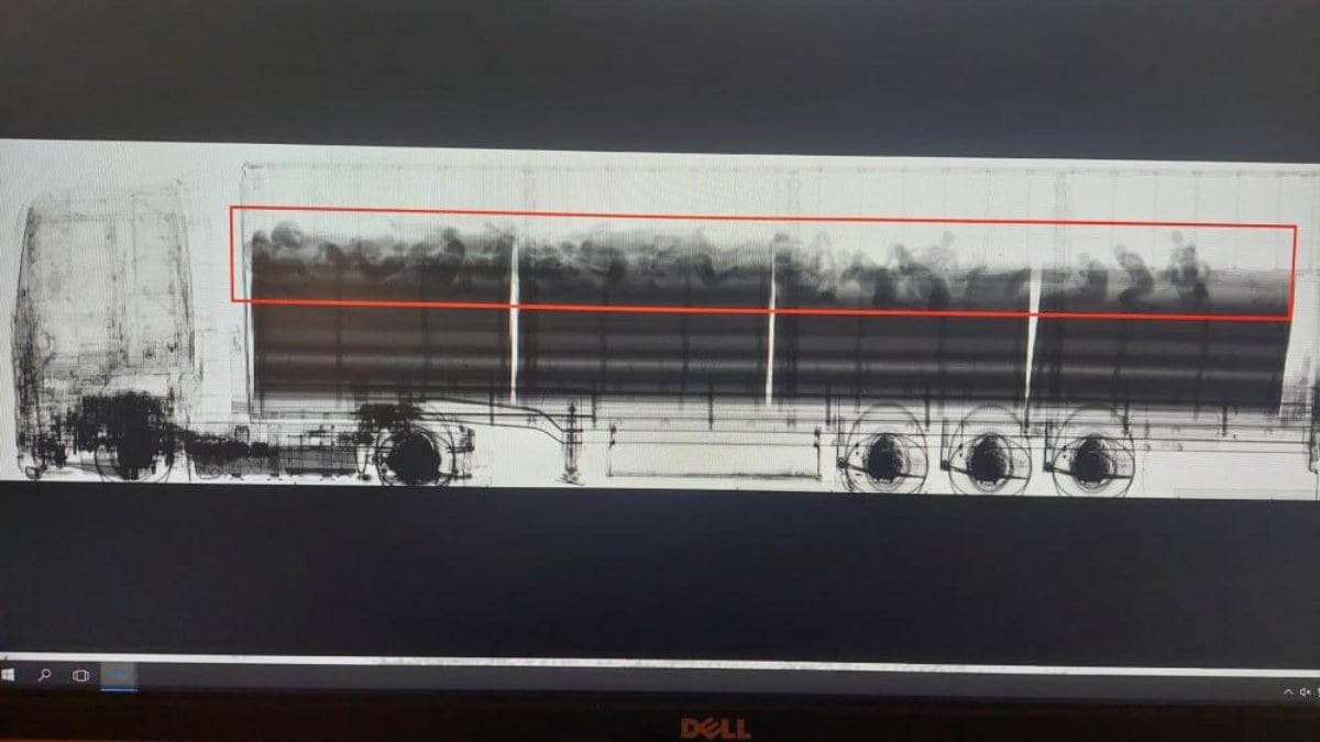 Edirne’de göçmenler x-ray cihazına takıldı