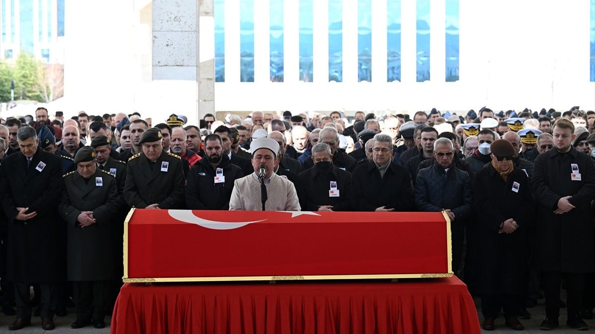 Emekli Orgeneral Saldıray Berk son yolculuğuna uğurlandı