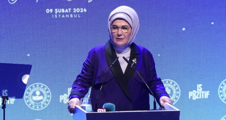 Emine Erdoğan: Kadını ve erkeğiyle güçlü bir milletiz