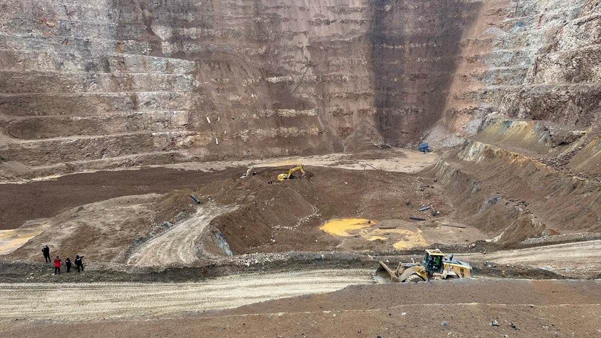 Erzincan’daki heyelanda yeni gelişme! Şirketin Türkiye’deki müdürü gözaltına alındı