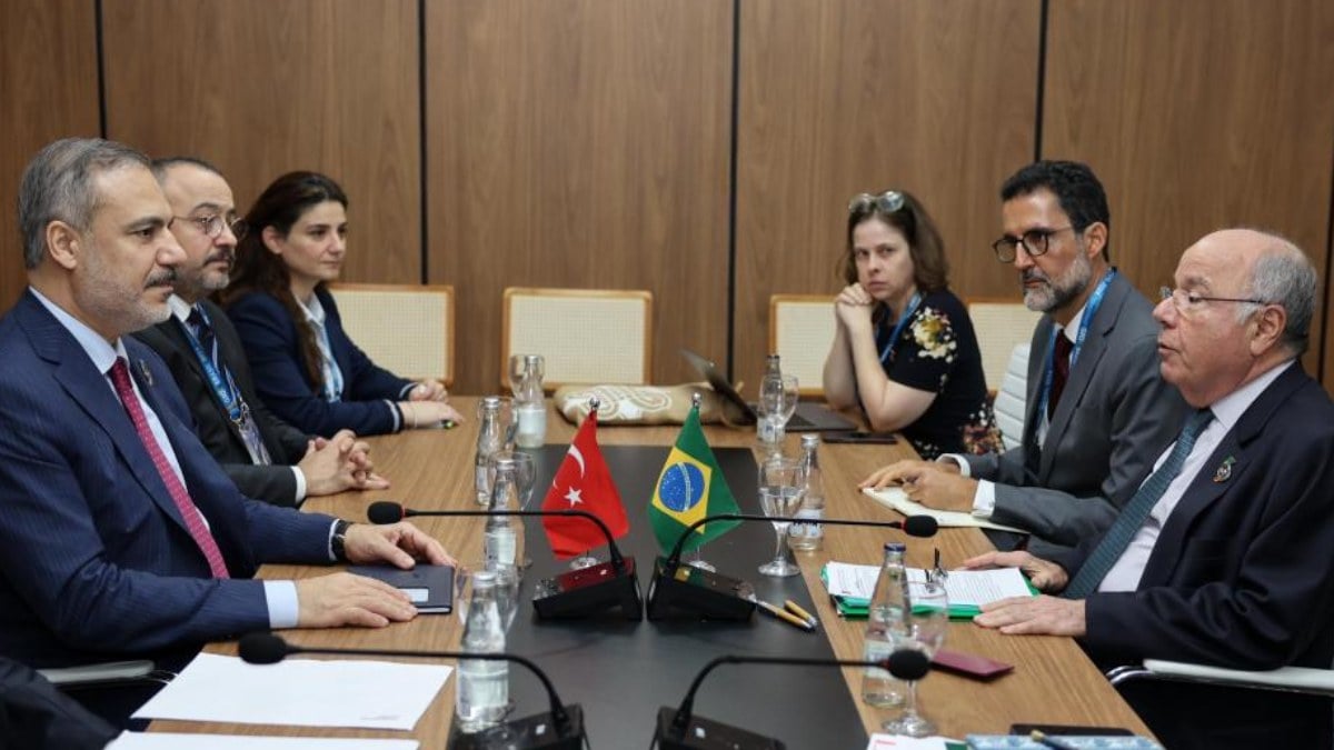 Hakan Fidan, Brezilya Dışişleri Bakanı Vieira ile görüştü
