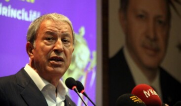 Hulusi Akar: PKK’lı, YPG’li köpeklerle, piçlerle bizi durdurmaya çalışıyorlar