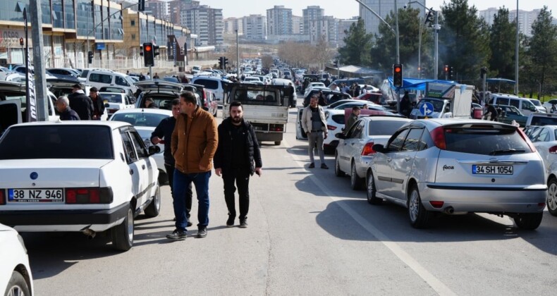 İkinci el araç piyasası kontak kapattı! Ne satan var ne de satın alan