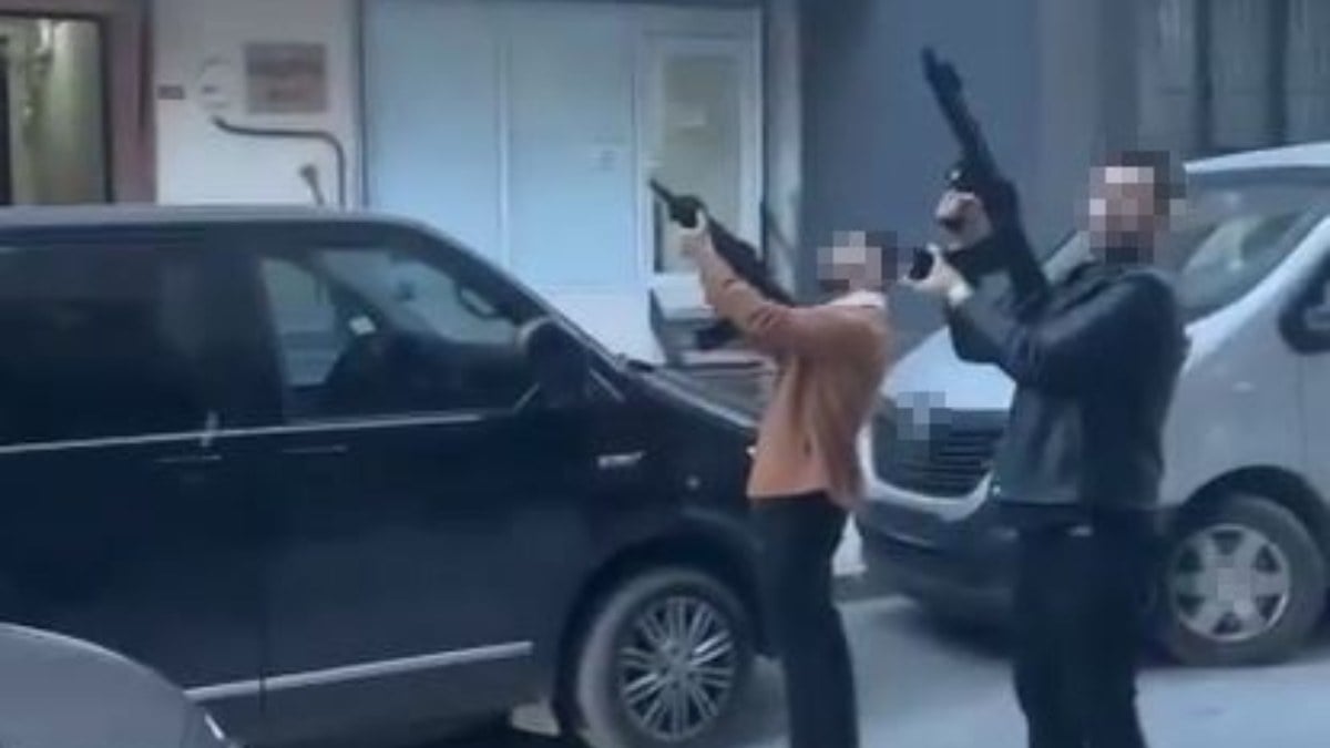 İstanbul Başakşehir’de uzun namlulu silahla ateş açan magandalar yakalandı