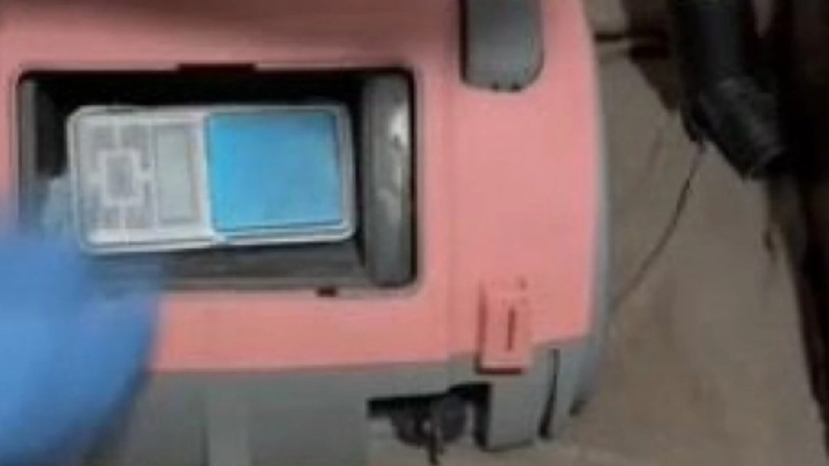 İstanbul’da elektrikli süpürgeden uyuşturucu çıktı