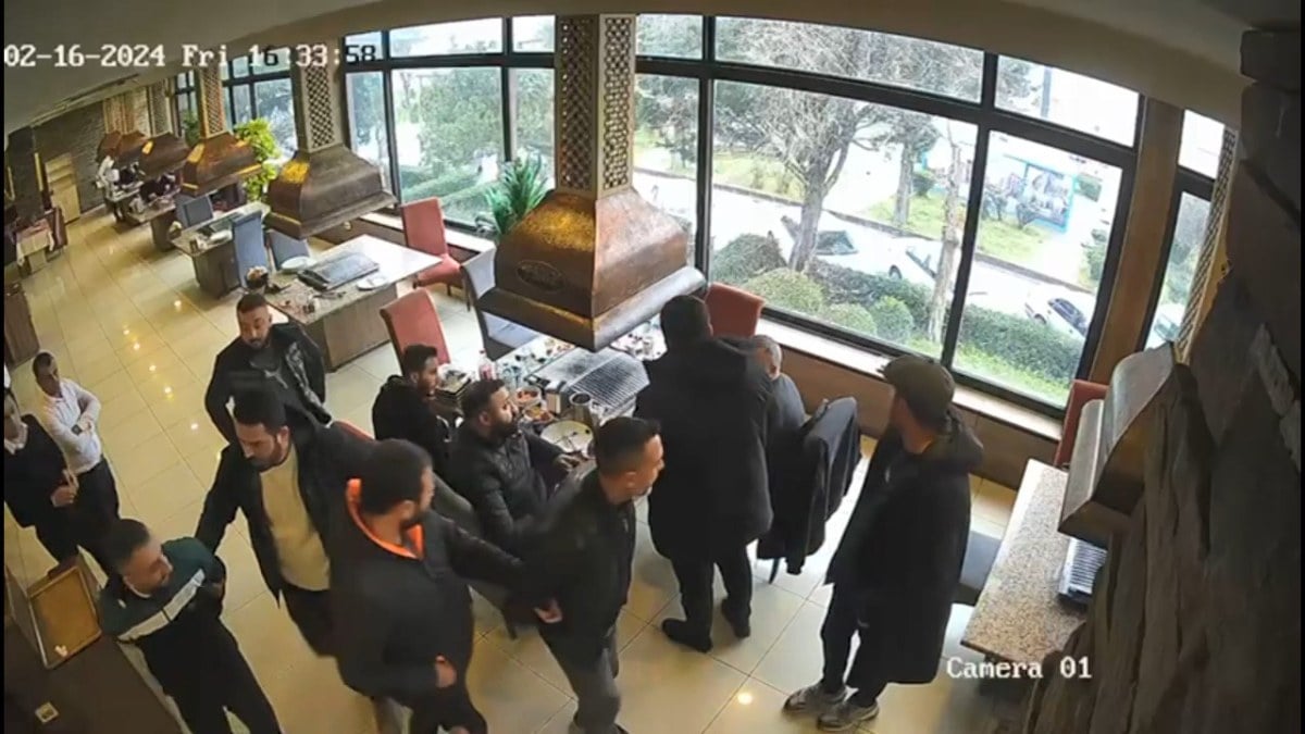 İstanbul’da kasa hırsızları restoranda yemek yerken kıskıvrak yakalandı