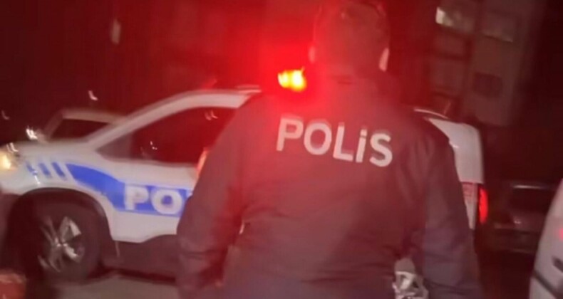 İzmir’de yardım ettiği kadın tarafından tabancayla vurulan polis yaralandı