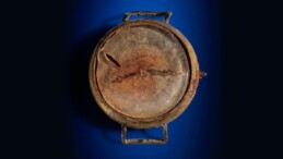 Japonya’da Hiroşima’nın kalıntılarında bulunan kol saati 31 bin dolara satıldı