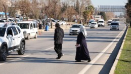 Kahramanmaraşlılar, ölümlü kazaların olduğu yola üst geçit istiyor