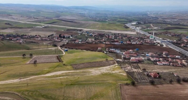 Kırıkkale’de sıcak hava etkisini kaybetmiyor! Kuraklık vatandaşı korkutuyor…