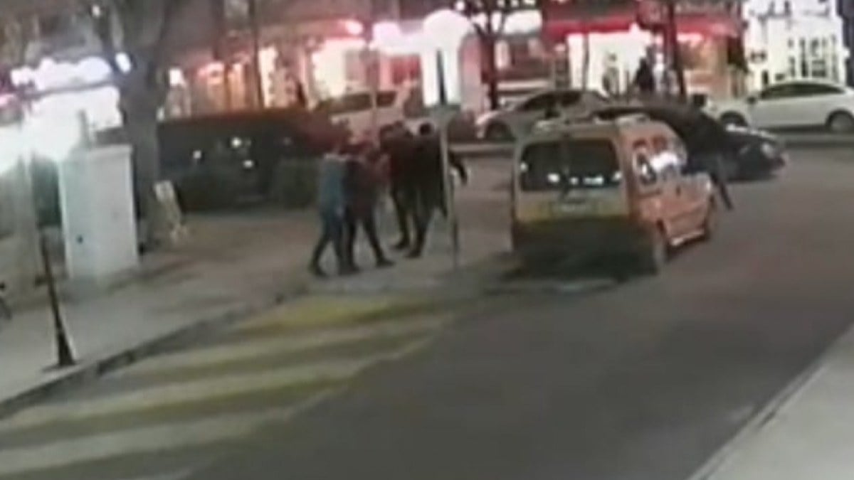 Kırşehir’de bekçinin kalbinden bıçaklandığı arbedenin görüntüleri ortaya çıktı