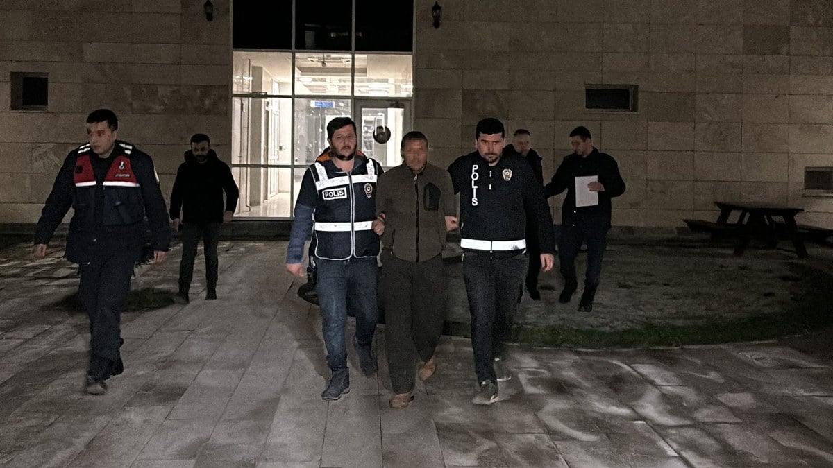 Kütahya’da cami çıkışı cinayet: Bakın katil nerede saklanmış!