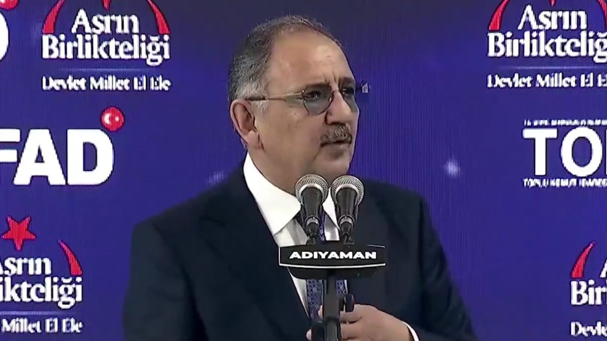 Mehmet Özhaseki, ‘evler nerede’ eleştirilerine Adıyaman’da yanıt verdi