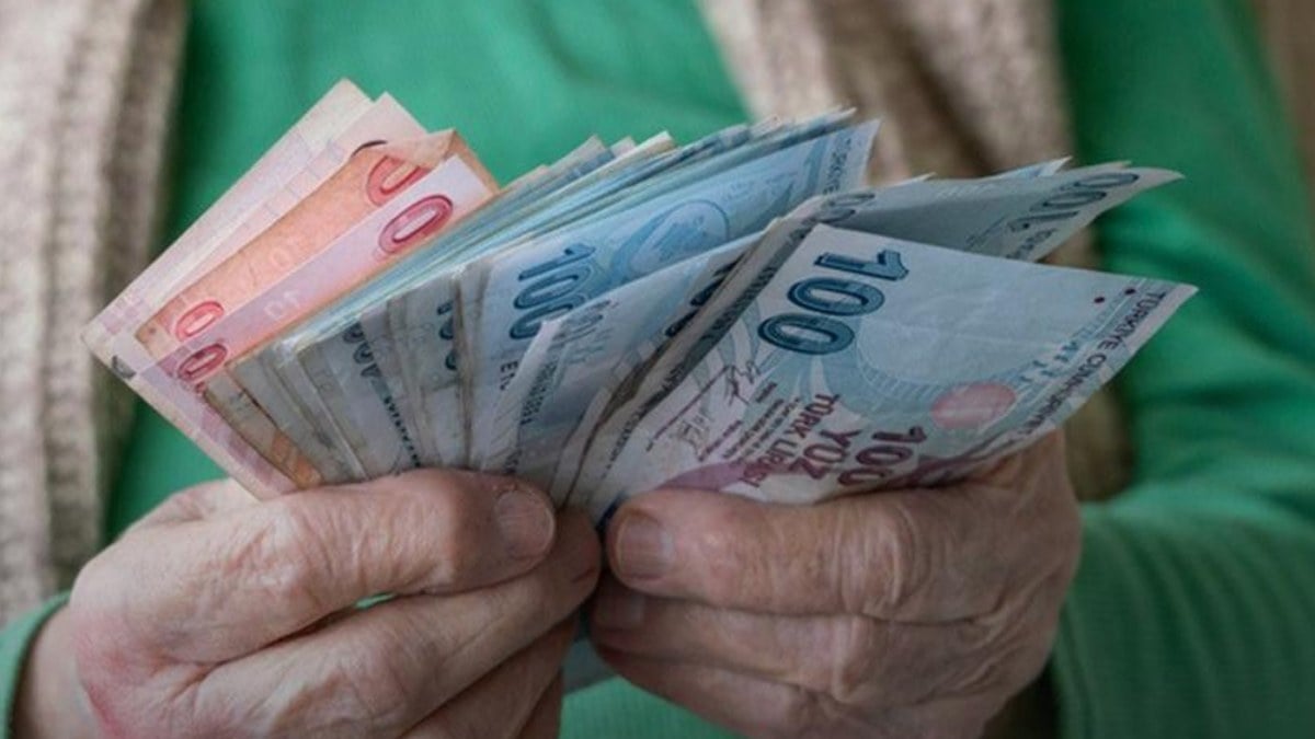 Milyonların gözü bu haberde: Emeklinin bayram ikramiyesi bu hafta TBMM’ye geliyor