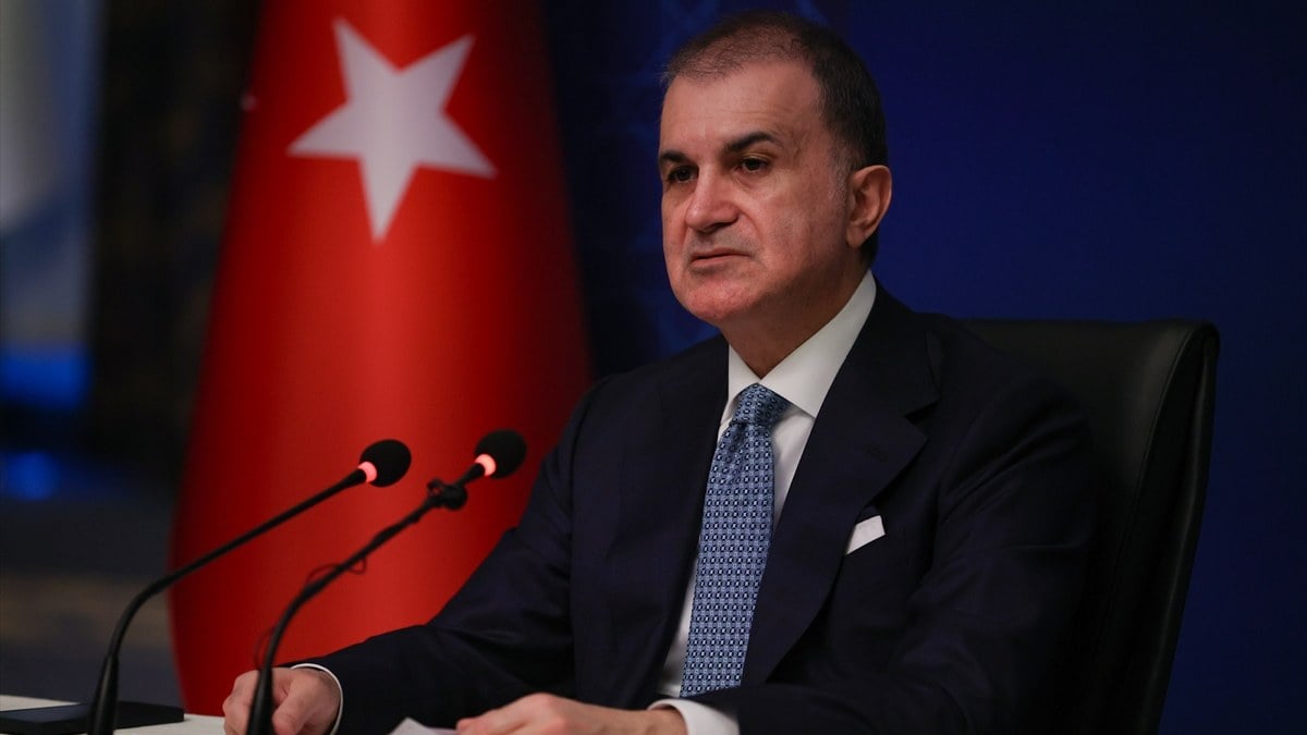 Ömer Çelik’ten 28 Şubat paylaşımı: ‘Hukuk-dışı vatanseverlik diye bir şey olmaz’