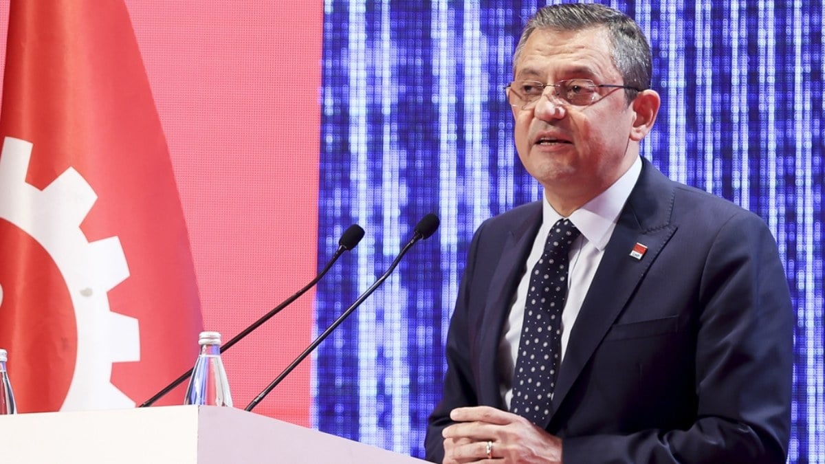 Özgür Özel AK Parti seçim programına yapılan saldırıyı kınadı