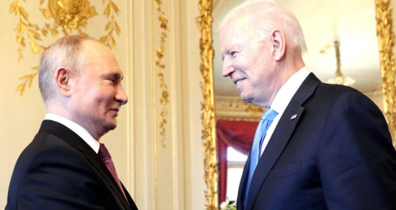 Putin’e küfreden Biden’a Rusya’dan yanıt: Bunamış, işe yaramayan moruk