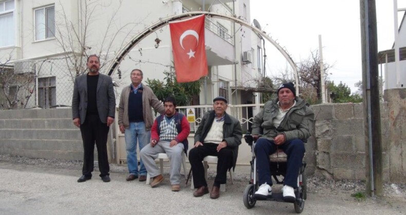 Türkiye’nin ilk astronotu Alper Gezeravcı’nın akrabaları Mersin’de dönüşünü bekliyor