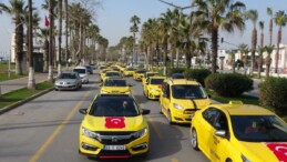 Türkiye’nin konuştuğu taksici cinayeti: İzmir’de meslektaşları konvoyla andı