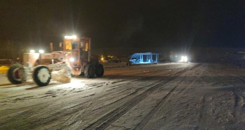 Van’da 264 yerleşim yerinin yolu ulaşıma kapandı