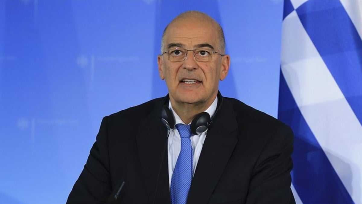 Yunanistan Savunma Bakanı Dendias: Türkiye’yle savaştayken ABD ve Fransa’nın yardımını unutun