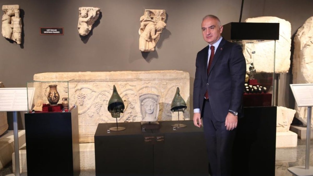 Yurt dışına kaçırılan 61,9 milyon dolar değere sahip tarihi eserler yurduna döndü