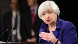 ABD Hazine Bakanı Janet Yellen enflasyonu ‘geçici’ bulduğu için pişman