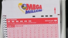 ABD’de 1,13 milyar dolarlık Mega Millions piyangosunu bir kişi kazandı