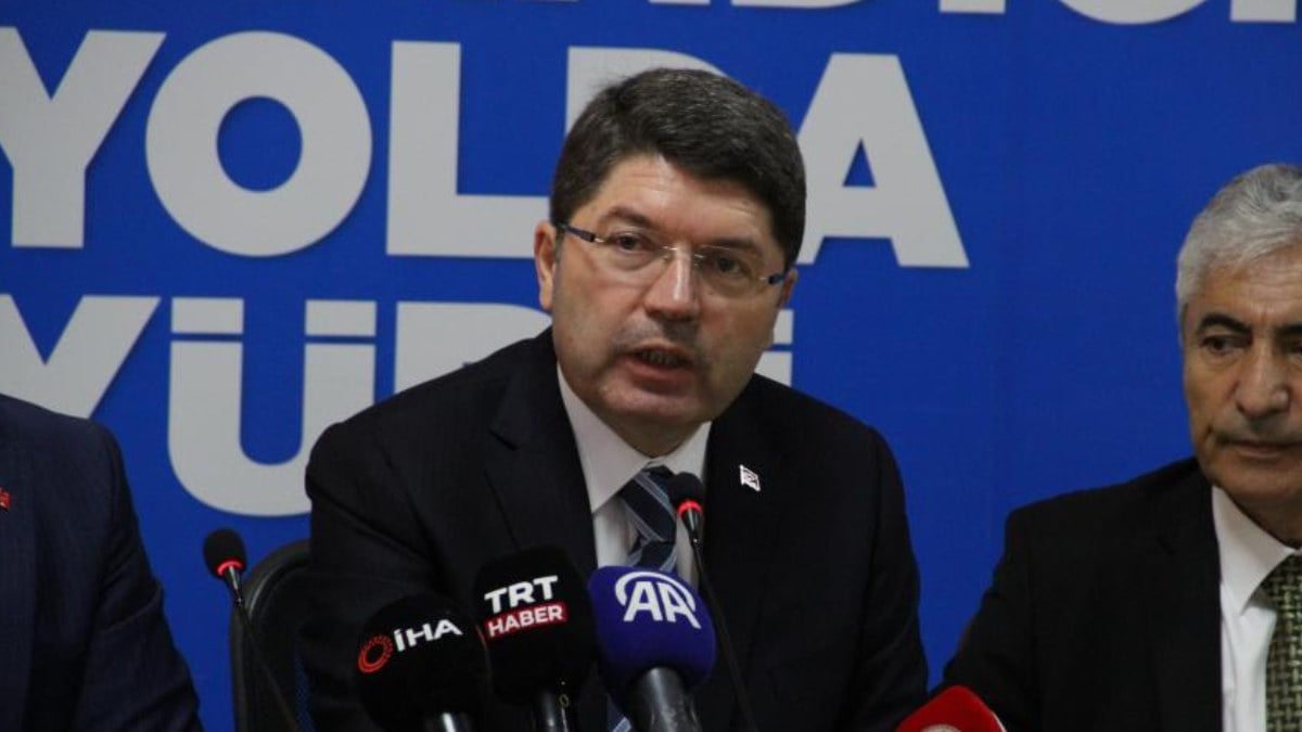 Adalet Bakanı Yılmaz Tunç: İktidarı paylaşamayan hükümeti mi paylaşacaktı