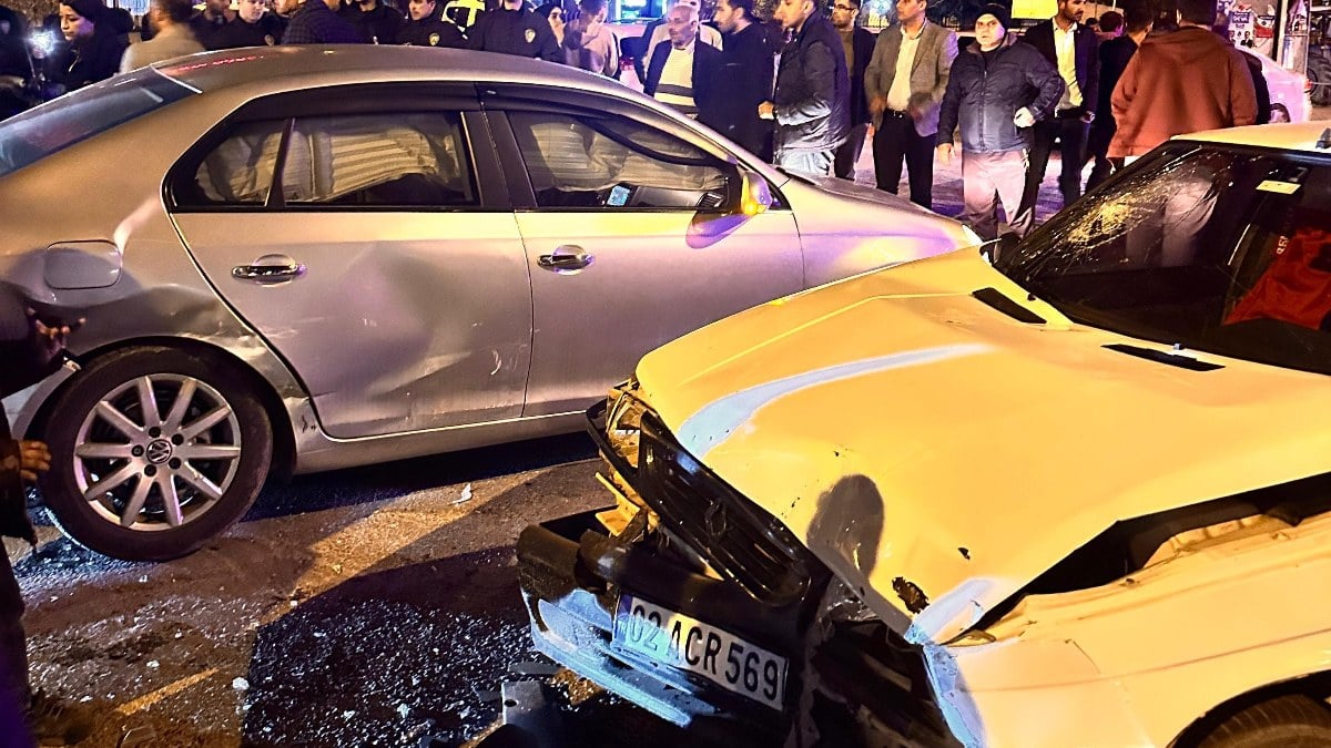 Adıyaman’da korkunç kaza: 12 kişi yaralandı