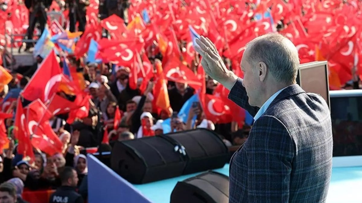 AK Parti, ‘Yeniden Büyük İstanbul Mitingi’ni 24 Mart’ta yapacak
