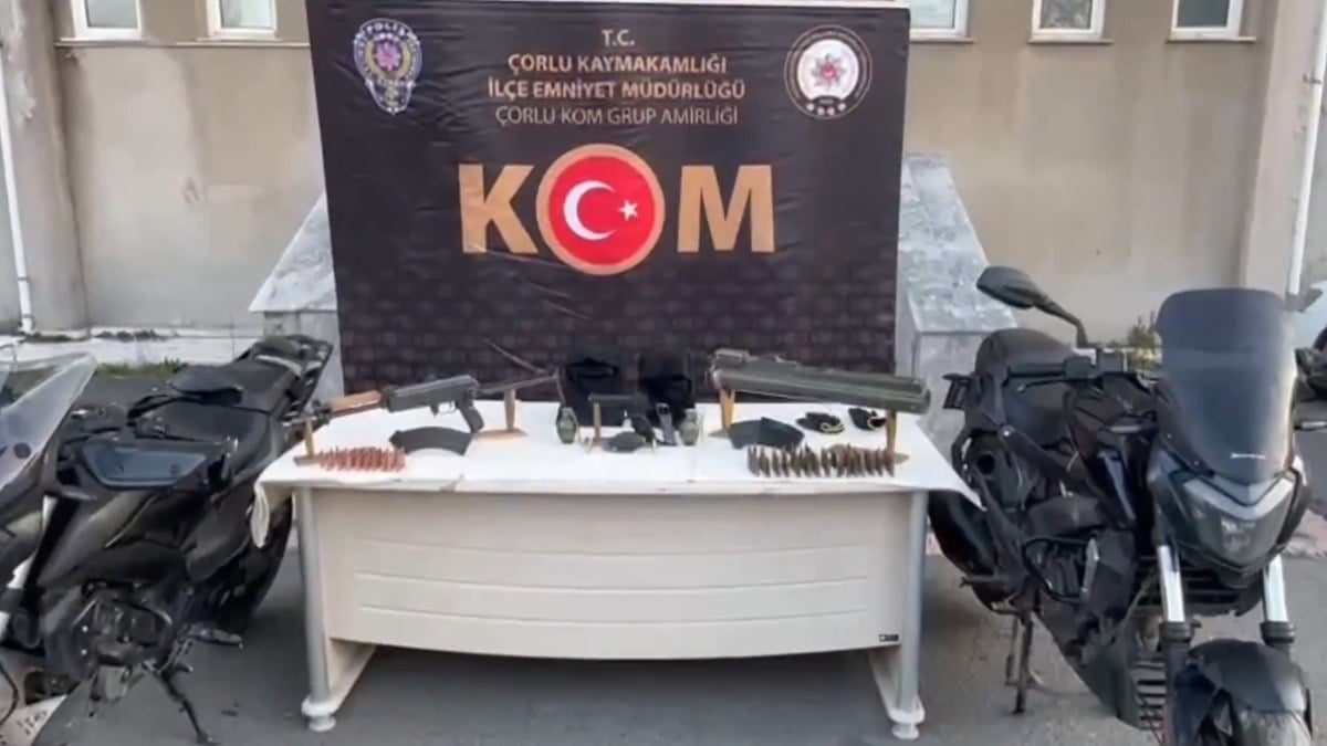 Ali Yerlikaya duyurdu! Mahzen-19 operasyonunda 13 şüpheli yakalandı