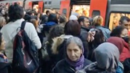 Ankara’da metro hattındaki arıza nedeniyle yolcular durakta yoğunluk oluşturdu