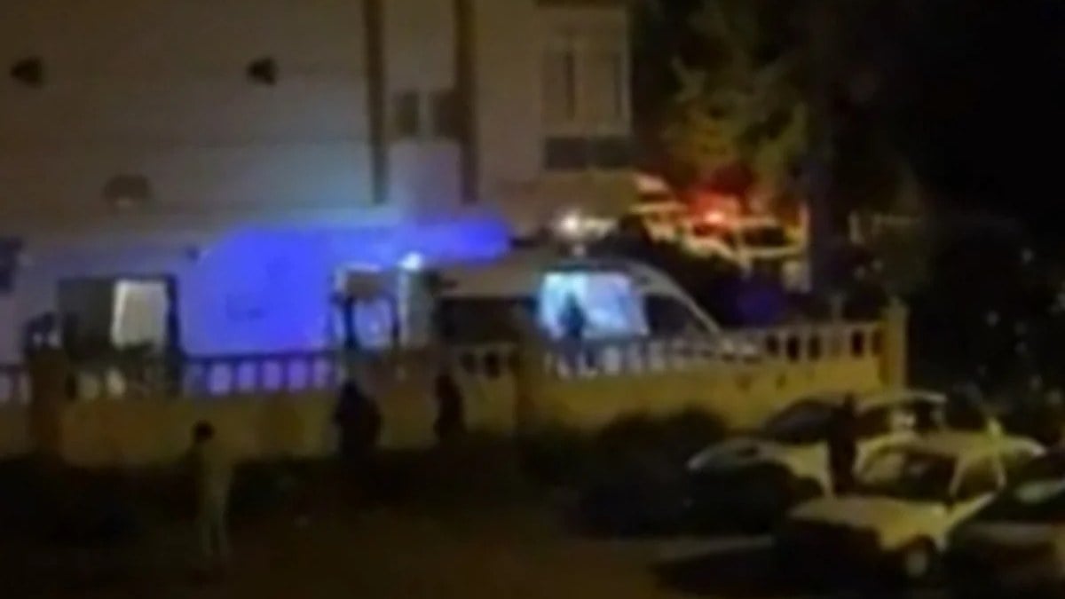 Antalya’da eşini bıçaklayarak öldüren katil intihara kalkıştı