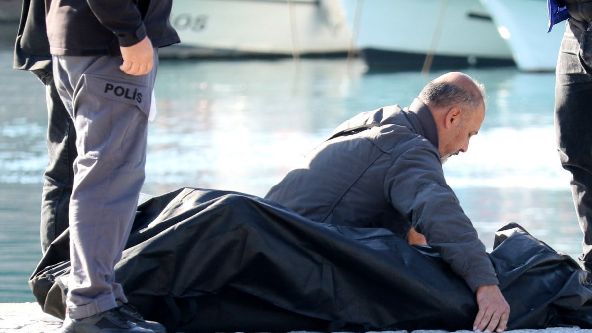 Antalya’da falezlerde oğlu ölen babadan son bakış