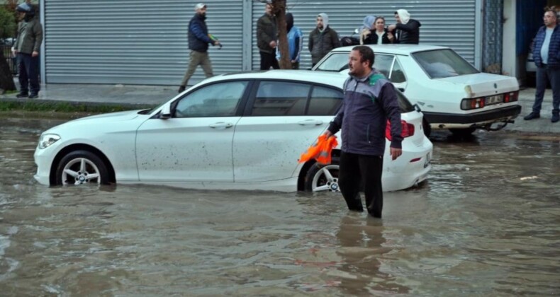 Antalya’da yağmur sonrası hortum çıktı! 3 yaralı