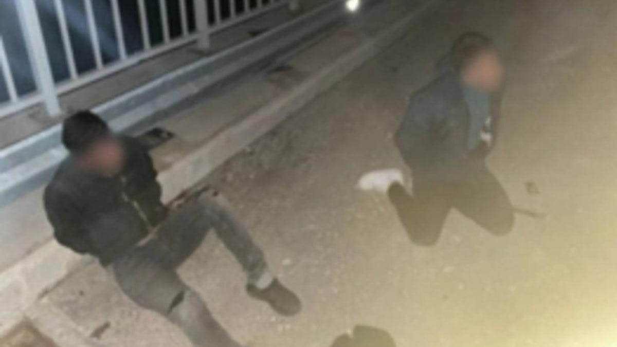 Bursa’da otoyol bariyerlerini çalan hırsızlara suçüstü