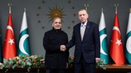 Cumhurbaşkanı Erdoğan Pakistan Başbakanı Şahbaz Şerif’e tebrik telefonu