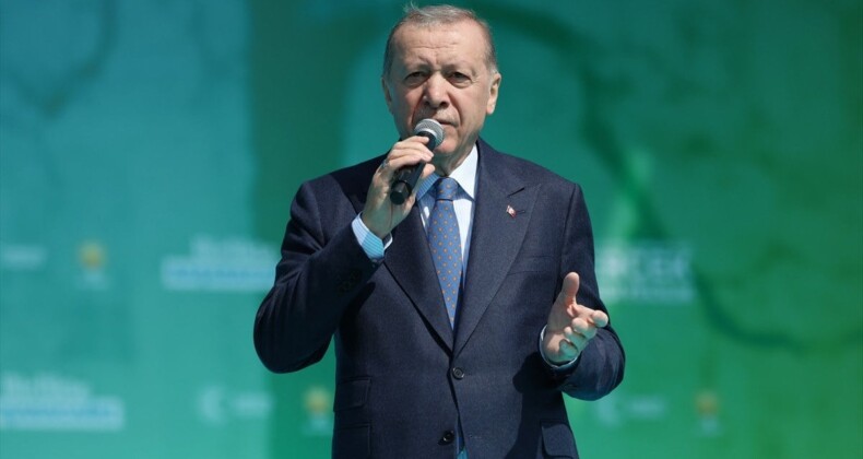 Cumhurbaşkanı Erdoğan’dan İmamoğlu’na sert sözler: Tutmayın küçük enişteyi karakteri