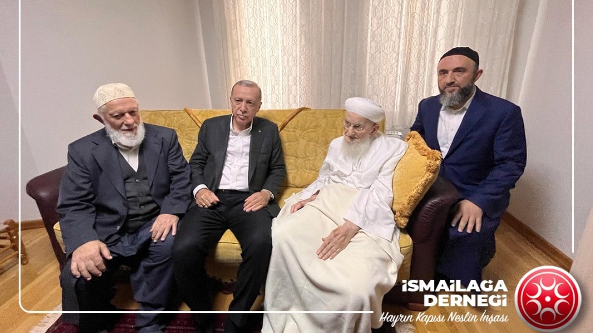 Cumhurbaşkanı Erdoğan’dan İsmailağa Cemaati’ne ziyaret