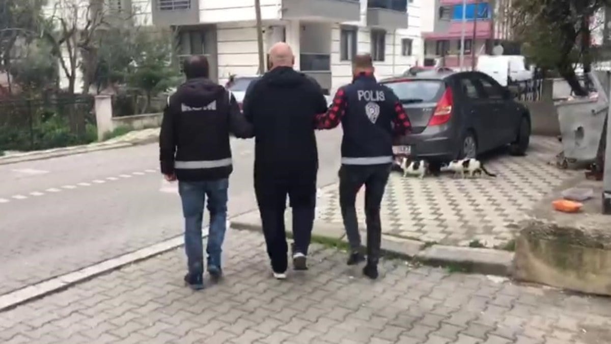 Denizli’de kumarbazlara gece operasyonu: 24 gözaltı