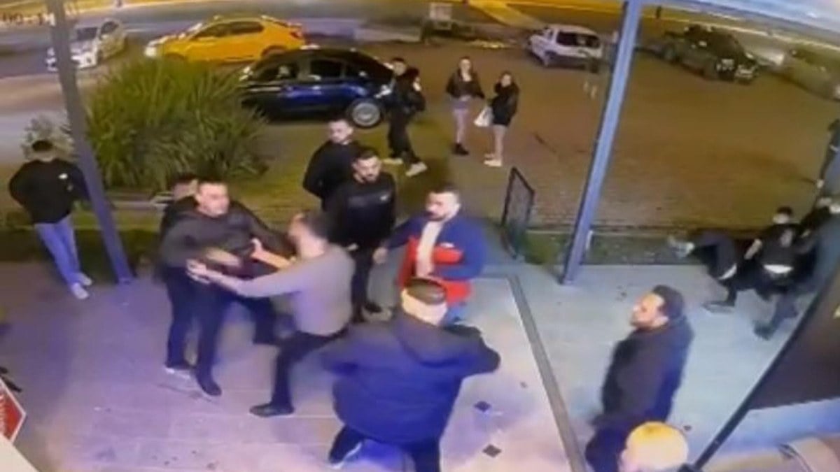 Edirne’de iki eğlence mekanı arasında kavga! İntikam için iş yerini kundakladılar