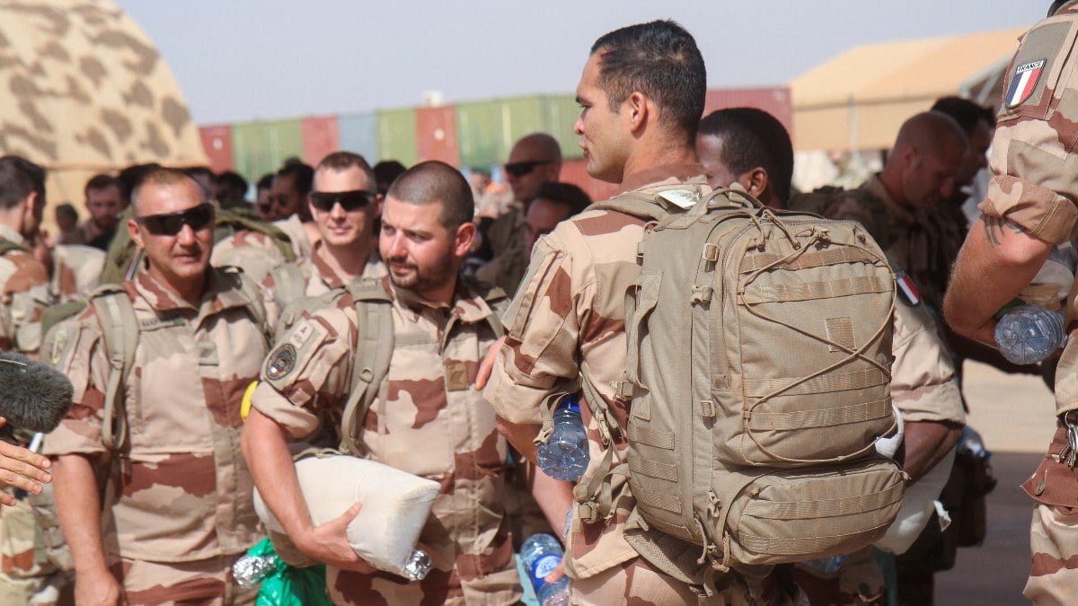 Fransa: Ukrayna’ya 2 bin asker sevkiyatı iddiası yalan