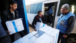 Gazze’ye gönderilen 14 kamyonluk yardım konvoyu İsrail tarafından geri gönderildi
