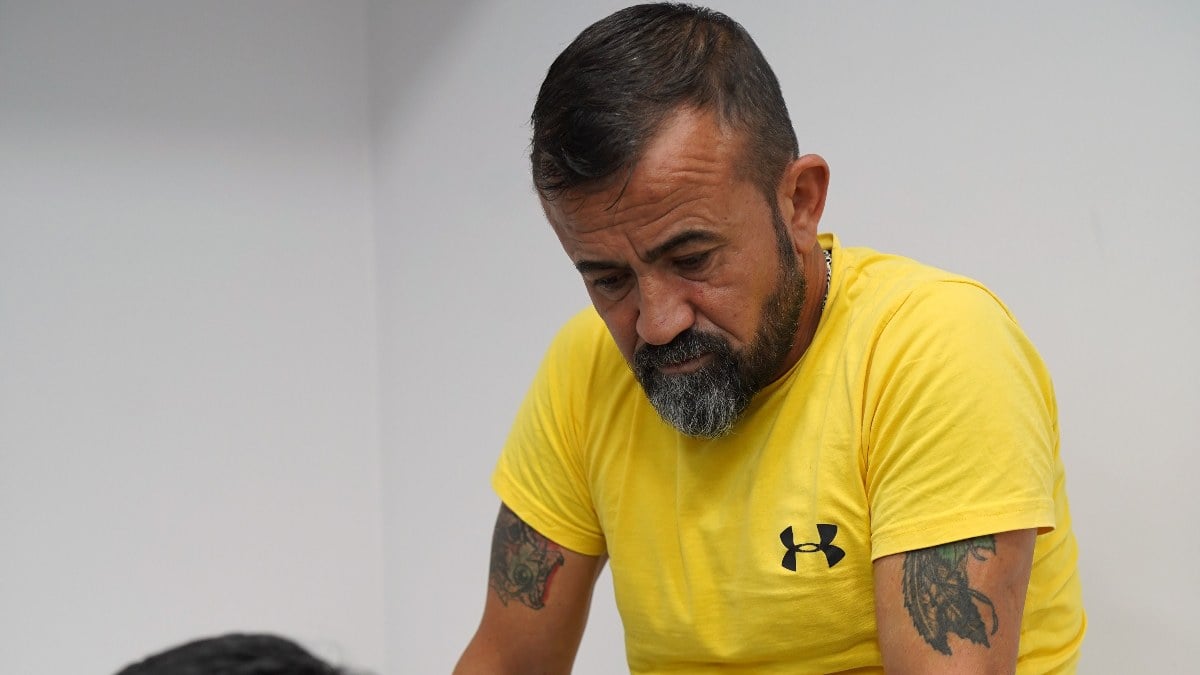 Hatay’da depremde bacağını kaybeden adam protezine kavuştu: Yürümeyi özlemişim