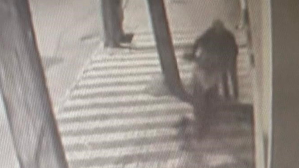 Isparta’da motosiklet hırsızı önce kameraya sonra polise yakalandı